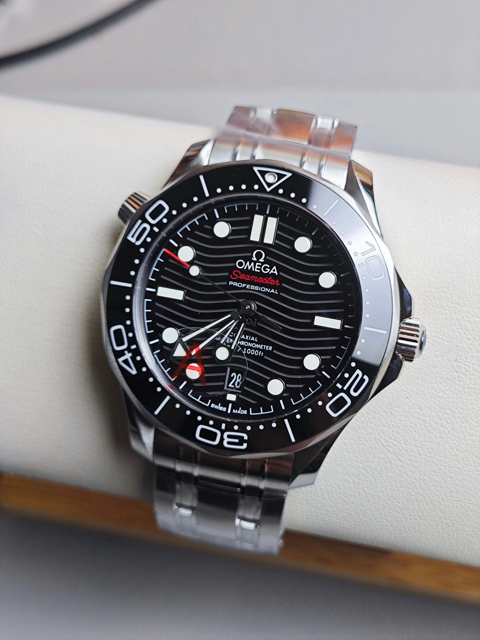 CBD Factory Omega Seamaster Diver 300M 42mm Black Wave Dial Black Ceramic Bezel Stainless Steel Bracelet (210.30.42.20.01.001) 1:1 Super Clone – DD8800 Movement StreetReady 275